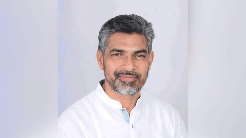 বিদেশে পালাতে গিয়ে আটক পাবনা সদর উপজেলার সাবেক চেয়ারম্যান